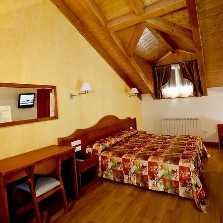Hotel Montseny *